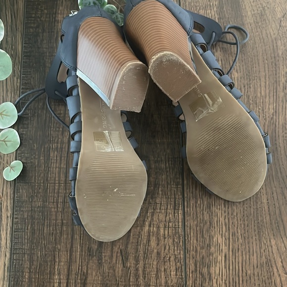 Call it Spring Tavernelle Block Heel Sandals in Blue - Picture 7 of 9